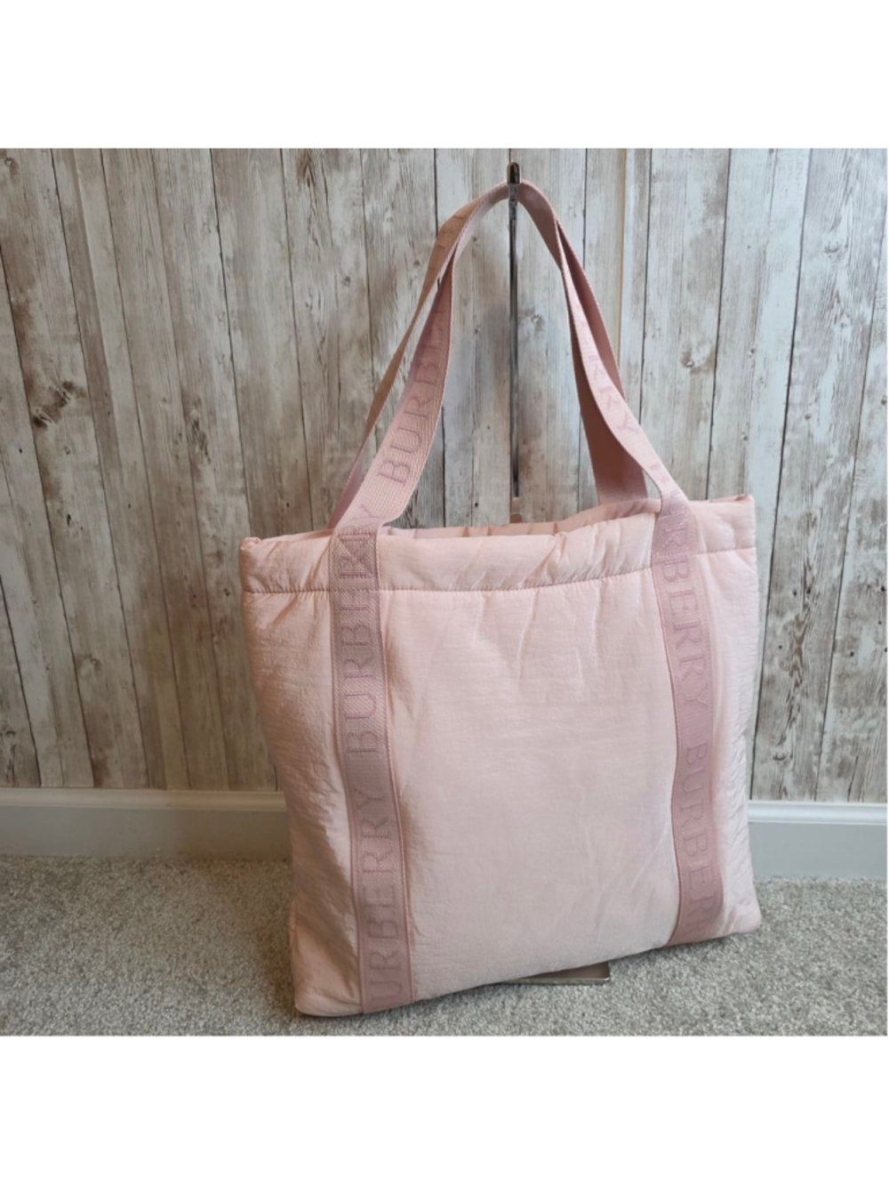 Burberry Light Pink Tote Bag NWOT - Picture 5 of 9